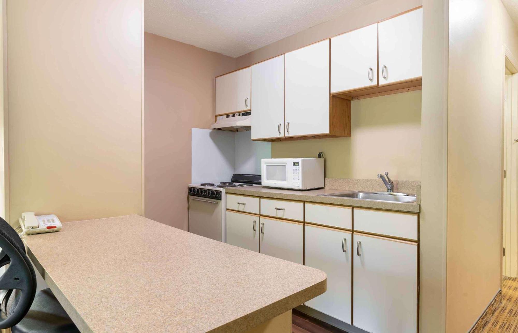 Extended Stay America Suites - Raleigh - North Raleigh - Wake Towne Dr Bagian luar foto